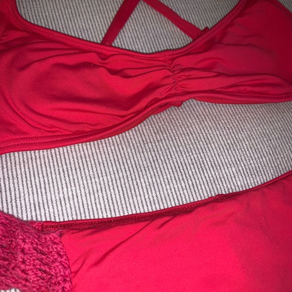 Billabong Red Cinched Bikini Set - Picture 7 of 9